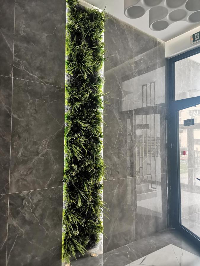 Christopher Apartment Орадеа Екстериор снимка