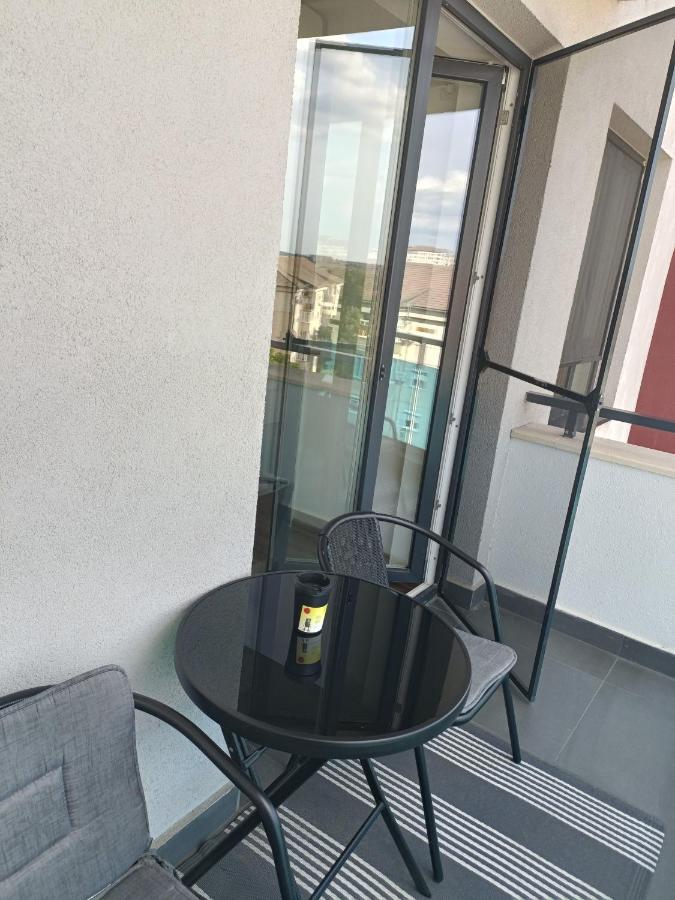 Christopher Apartment Орадеа Екстериор снимка