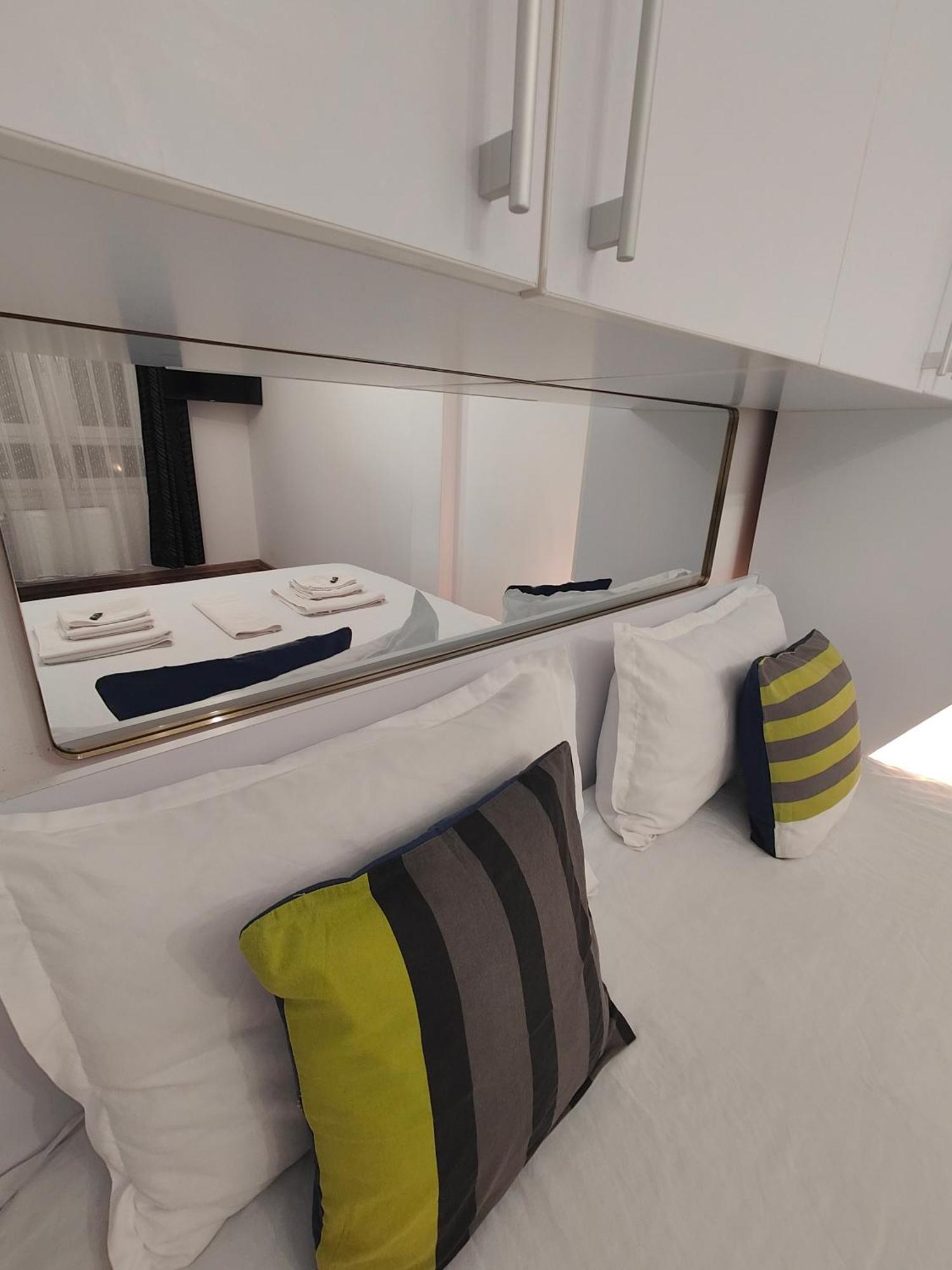 Christopher Apartment Орадеа Екстериор снимка